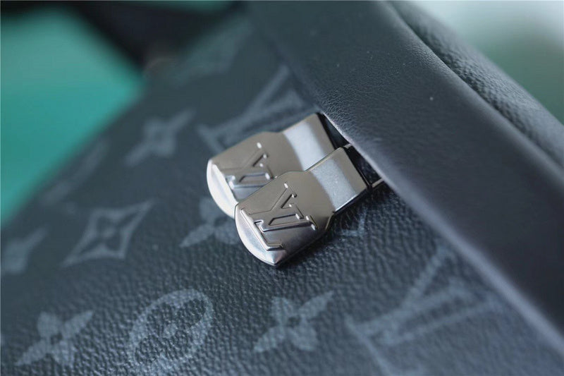 blara bags - Louis Vuittons  - 10333