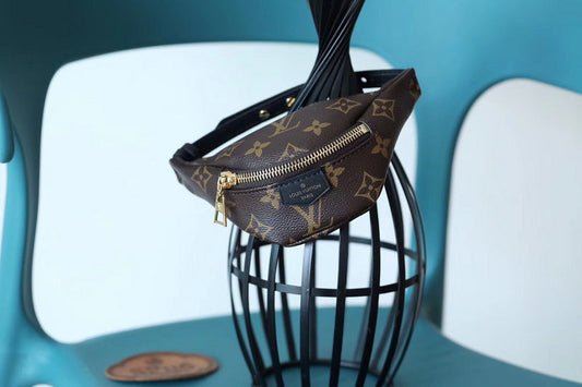 blara bags - Louis Vuittons  - 10341