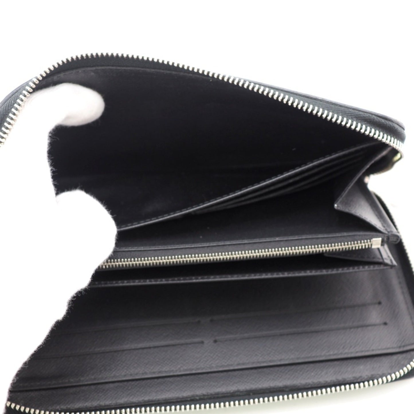 LOUIS VUITTON M30056 Zippy Organizer Taiga Long Wallet Black Men's