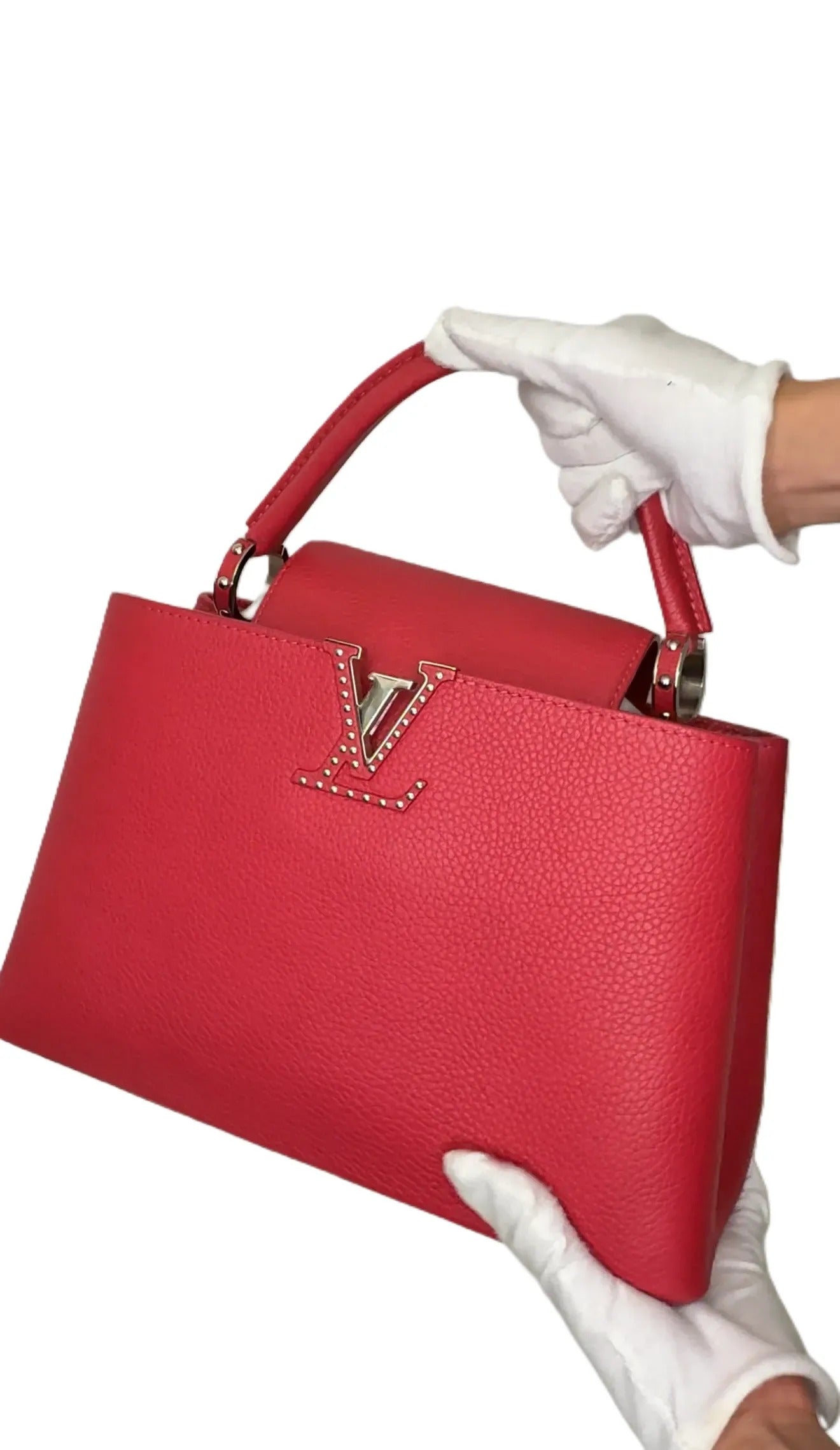 Louis Vuitton Taurillon Leather Capucines PM B3-32
