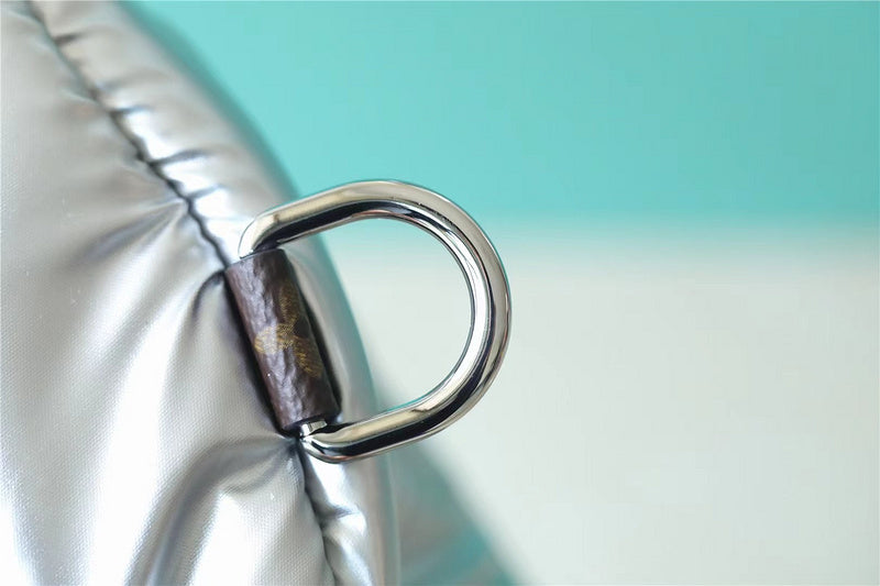 blara bags - Louis Vuittons  - 10334