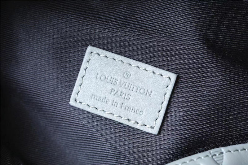 blara bags - Louis Vuittons  - 10332