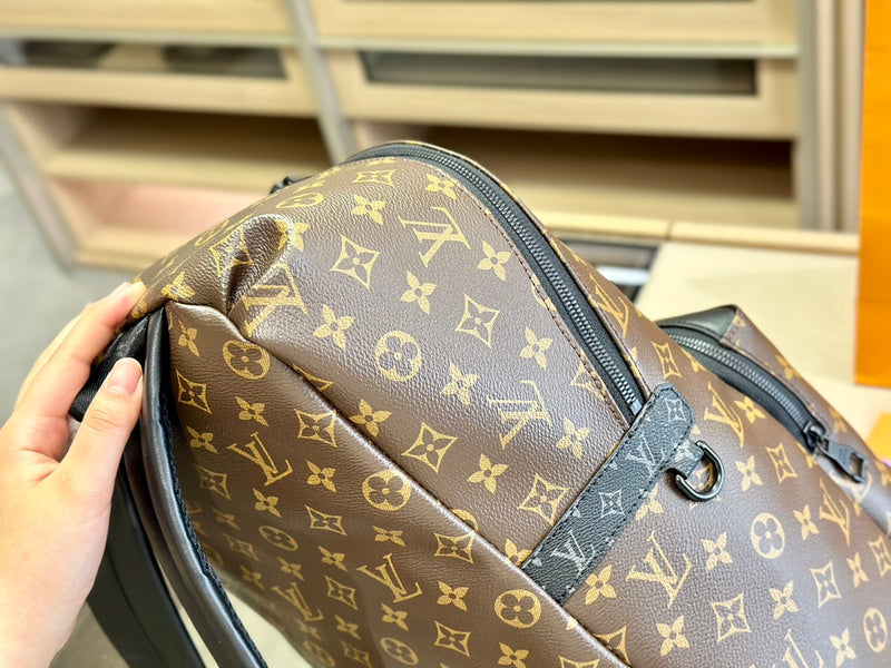 blara bags - Louis Vuittons  - 14925