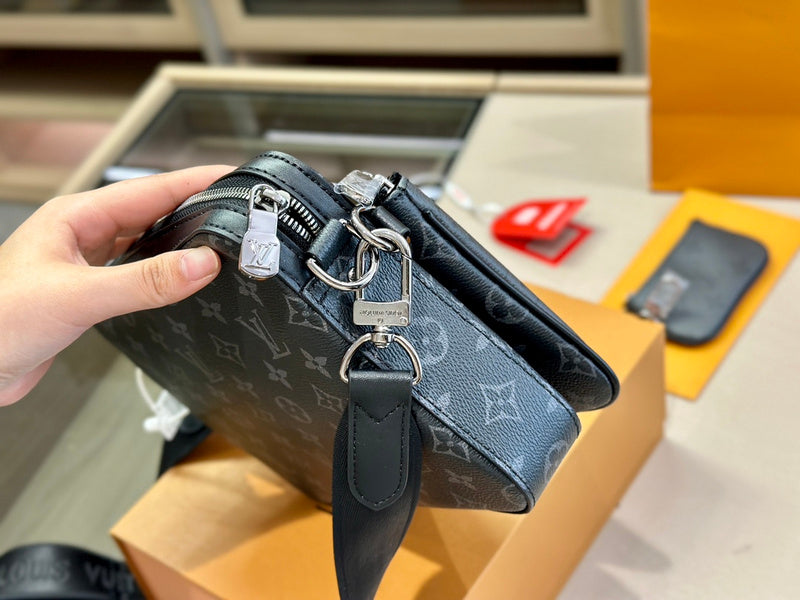 blara bags - Louis Vuittons  - 14921