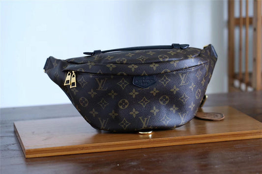 blara bags - Louis Vuittons  - 10365