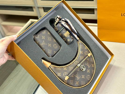 blara bags - Louis Vuittons  - 14891