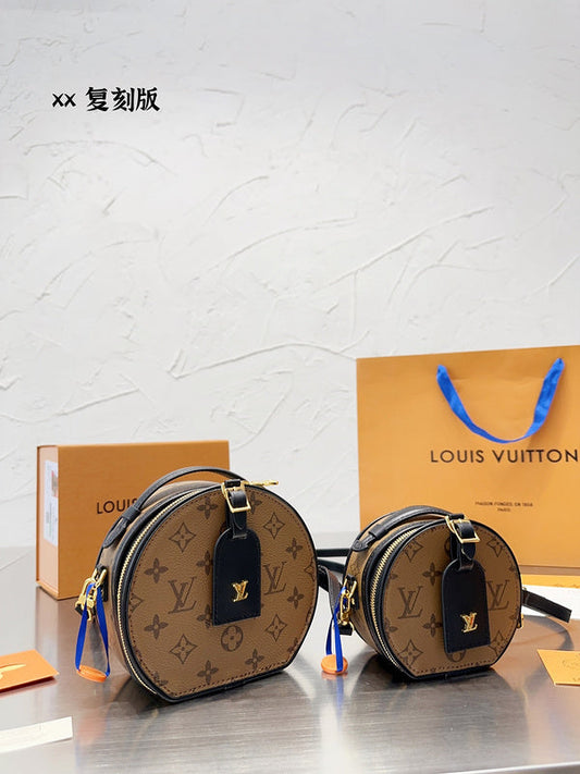 blara bags - Louis Vuittons  - 14916