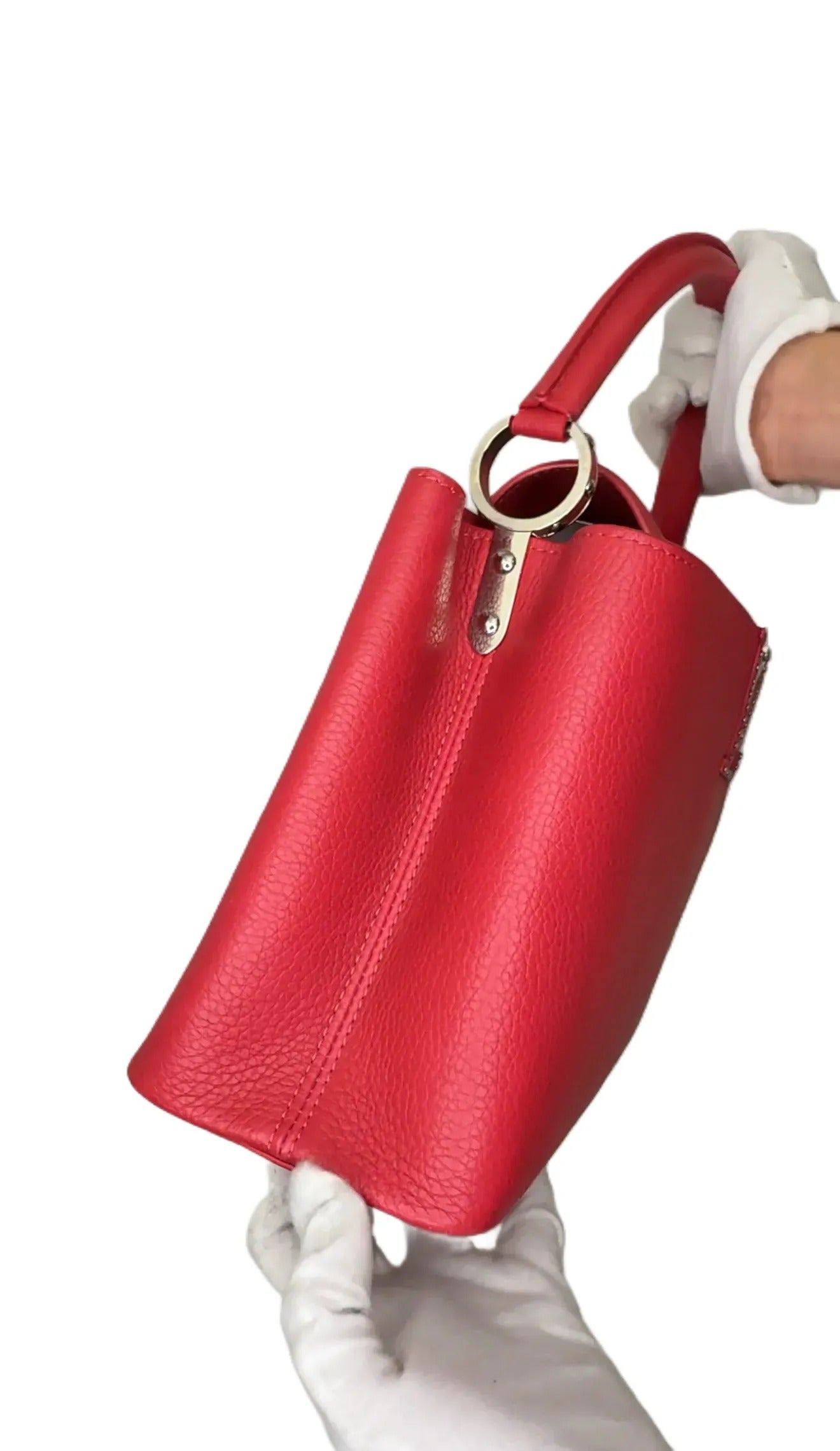 Louis Vuitton Taurillon Leather Capucines PM B3-32