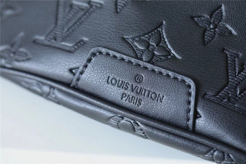 blara bags - Louis Vuittons  - 10335