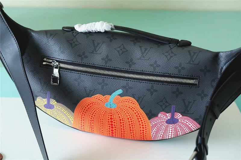 blara bags - Louis Vuittons  - 10330