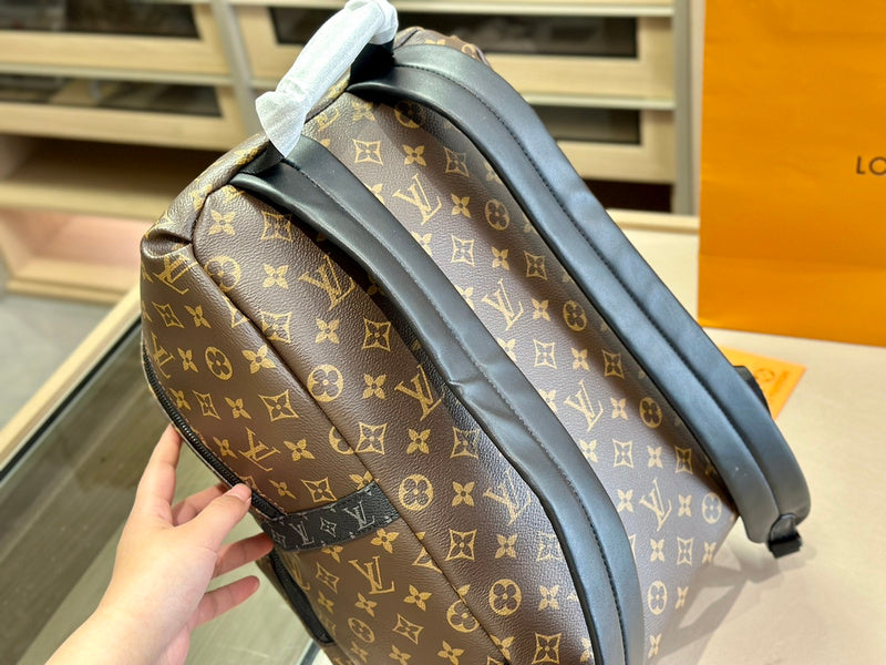 blara bags - Louis Vuittons  - 14925