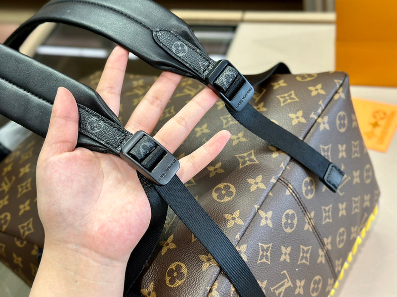 blara bags - Louis Vuittons  - 14925