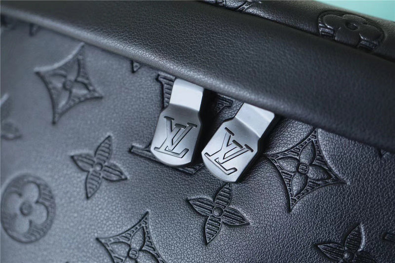 blara bags - Louis Vuittons  - 10335