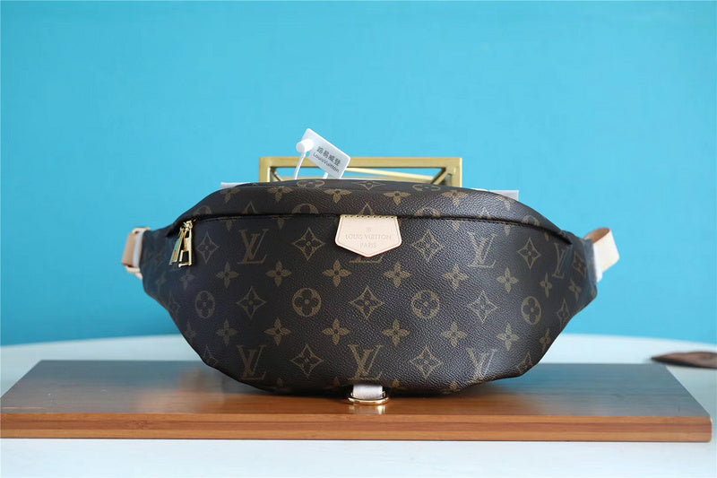 blara bags - Louis Vuittons  - 10336