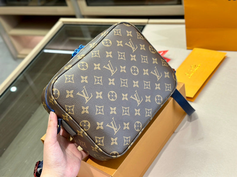 blara bags - Louis Vuittons  - 14924