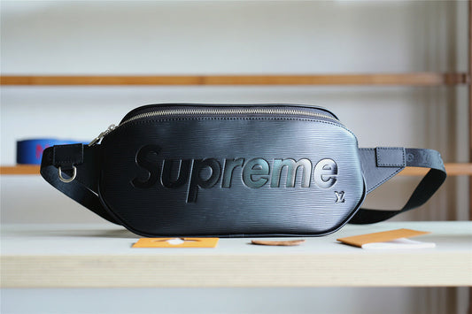 blara bags - Louis Vuittons  - 10364