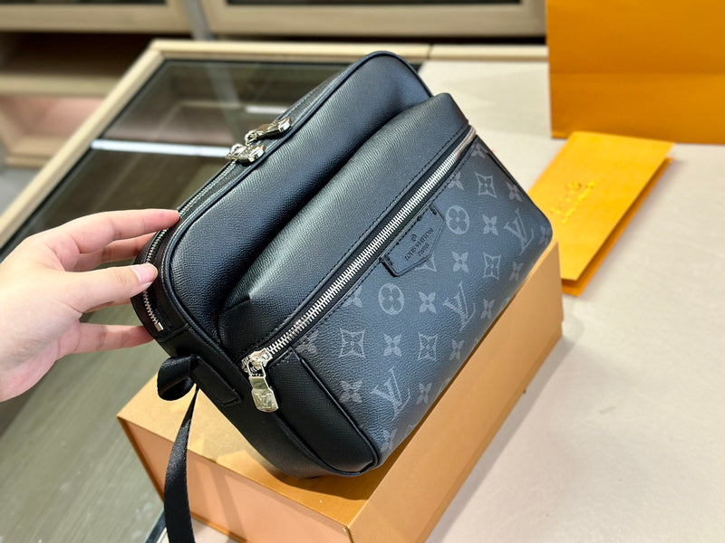 blara bags - Louis Vuittons  - 14922